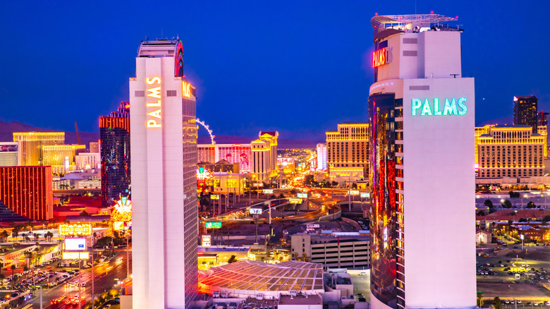 palms hotel exterior