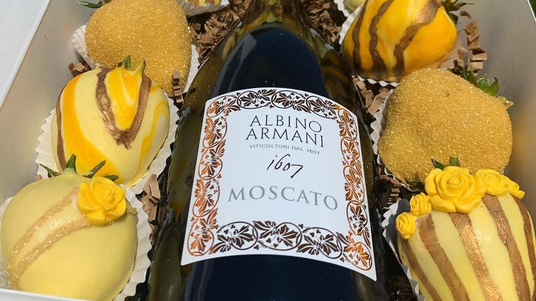 Albino Armani Moscato Spumante bottle