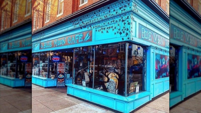 Blue Moon Cafe restaurant exterior.