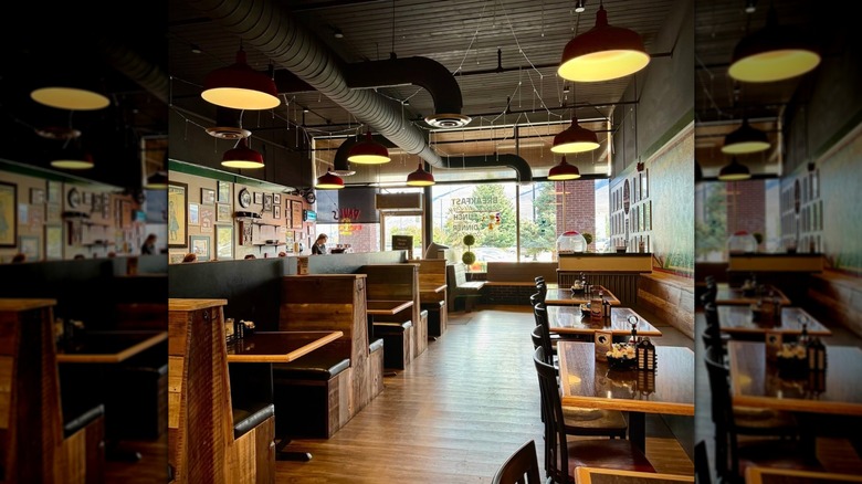Paul's Pancake Parlor restaurant interior.