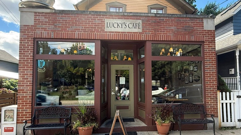 Lucky's Café restaurant exterior.
