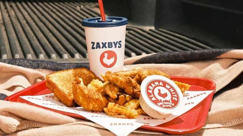 Zaxby's chicken, drink, and toast served with Alabama White BBQ Sauce