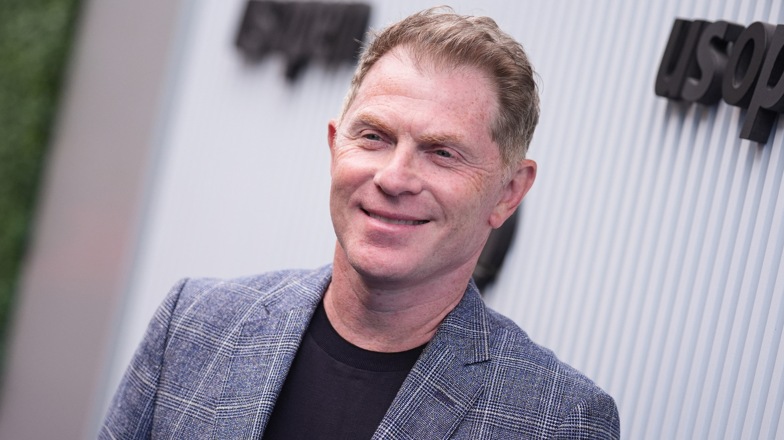 <a href="https://www.foodrepublic.com/2108170/bobby-flay-controversial-rice-cooking-step/" target="_blank">Bobby Flay Skips A Step When Making Rice. Here’s Why It’s Controversial</a>