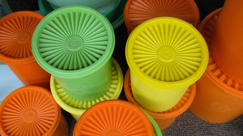 several Servalier Tupperware containers