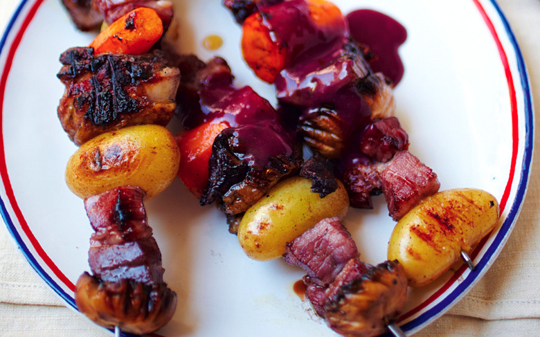 Brochettes Au Coq Au Vin Recipe