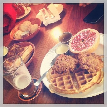 Brunchstagram Roundup: 10 Brunch Photos To Kick Off Your Sunday