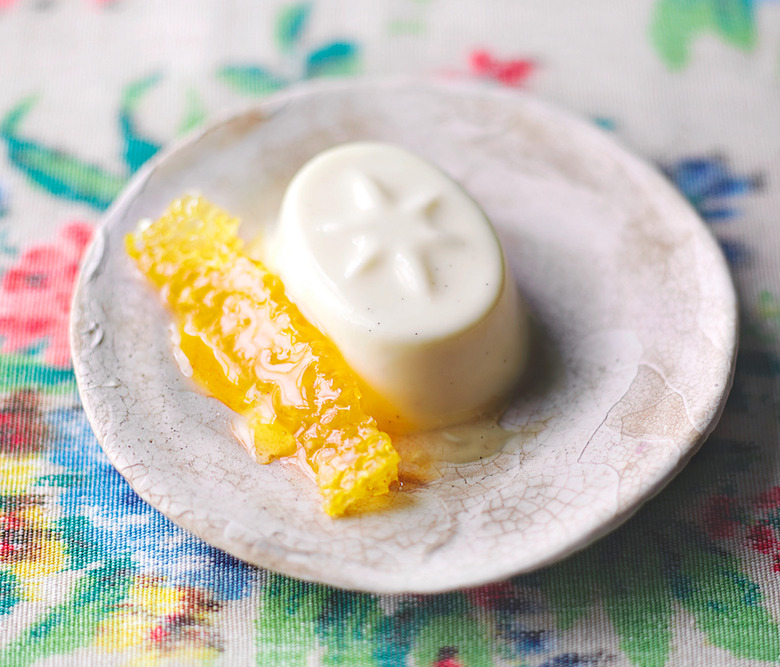 Buttermilk Pannacotta With Honeycomb Recipe