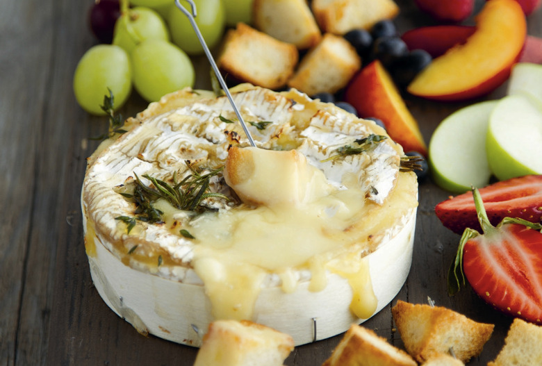 Camembert Fondue Recipe