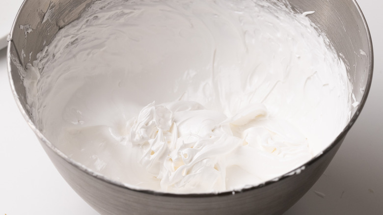 marshmallow frosting