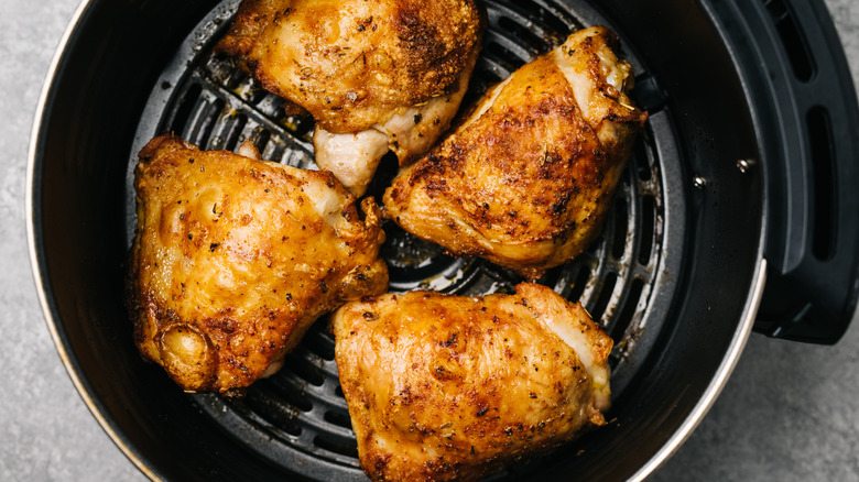 chicken thighs in air fryer