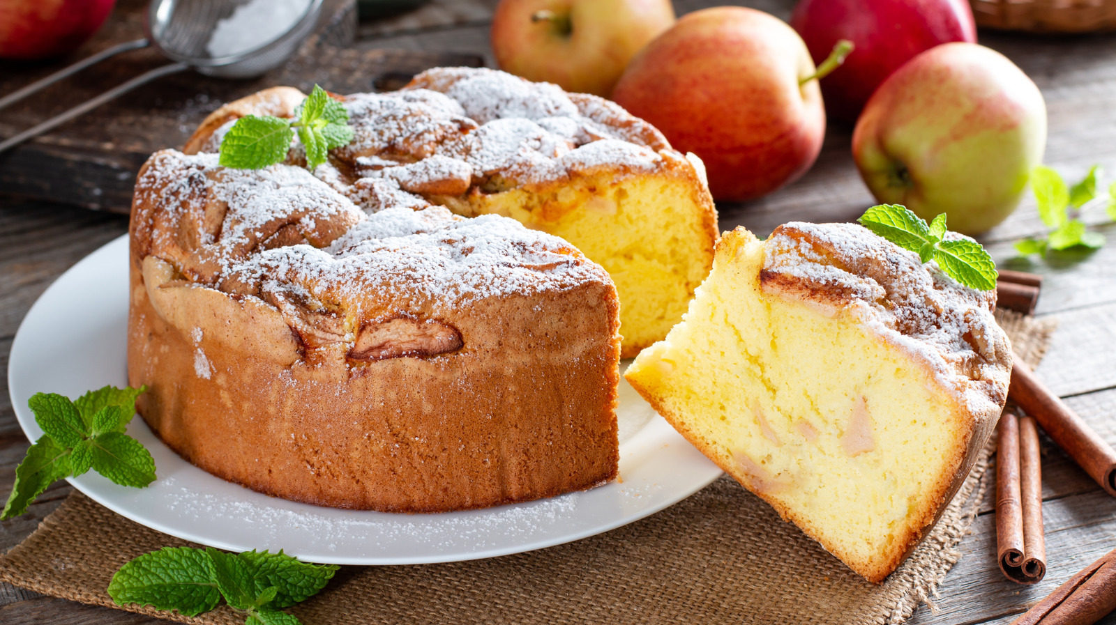 <a href="https://www.foodrepublic.com/1738206/how-to-bake-cake-rice-cooker/" target="_blank">Can You Really Bake A Cake In A Rice Cooker?</a>