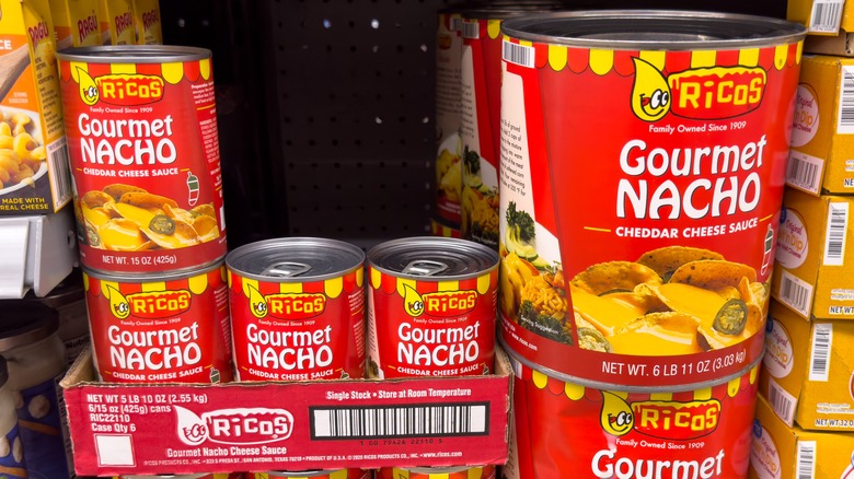 Rico's gourmet nacho cheddar cheese sauce