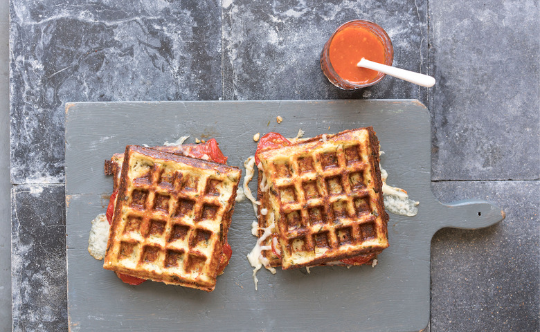 cauliflowerwaffles