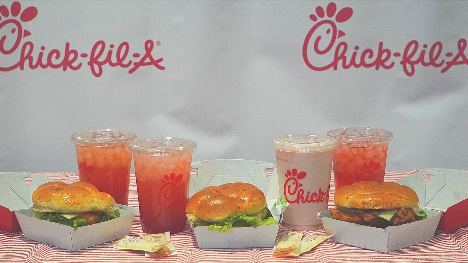 <a href="https://www.foodrepublic.com/2115827/chick-fil-a-spring-2026-menu-review/" target="_blank">Review: Chick-Fil-A Delivers Sweet And Spicy Menu Launch That’s Bursting With Flavor</a>