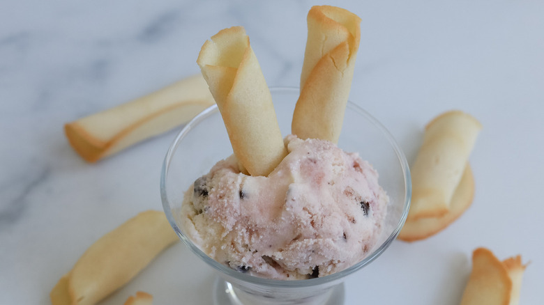 rolled cookies and ice cream
