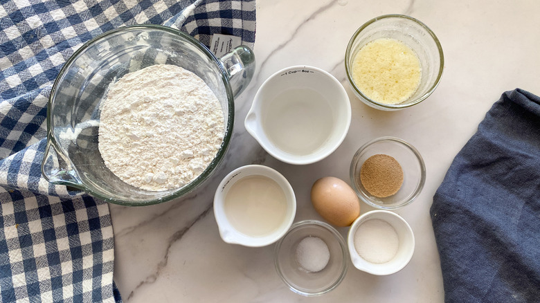 parker house rolls ingredients