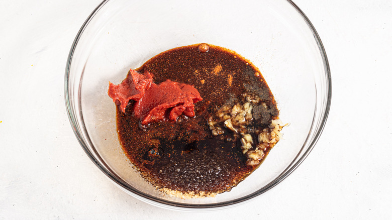 Bowl with ingredients for pepper steak sauce