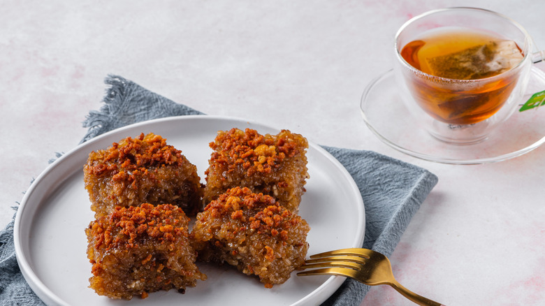 biko topped with latik