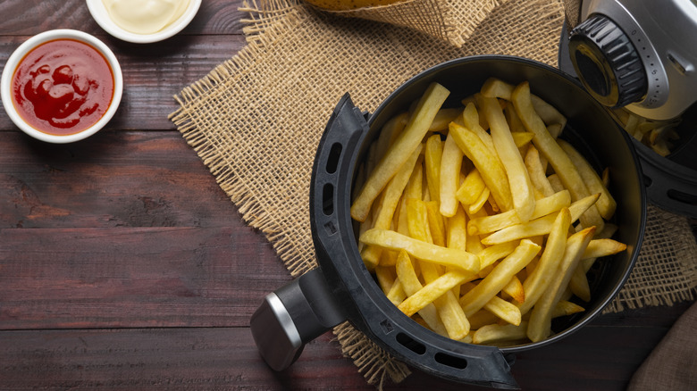 french fries in air fryer