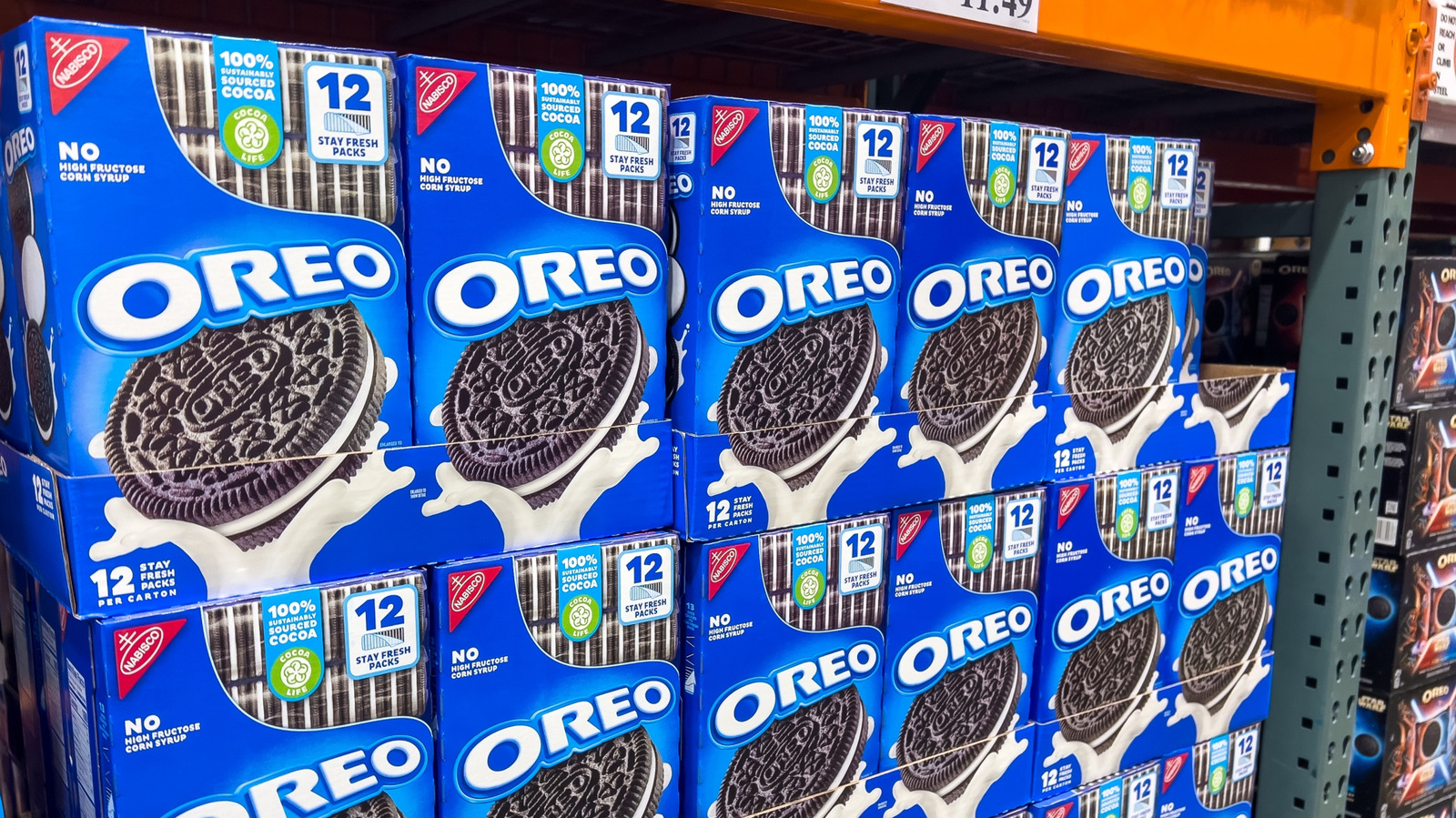 <a href="https://www.foodrepublic.com/2144098/costco-vs-grocery-store-oreos/" target="_blank">Costco Oreos Are Different From The Ones At Other Stores. Here’s How</a>