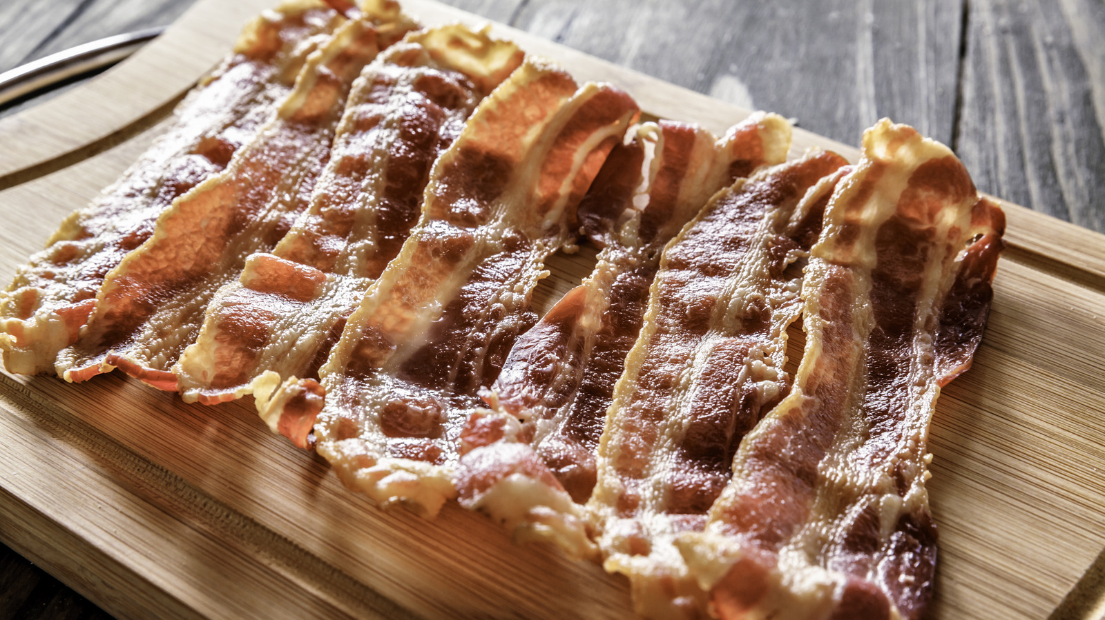 https://www.foodrepublic.com/img/gallery/cover-your-bacon-in-water-for-texture-perfection/l-intro-1691361747.jpg
