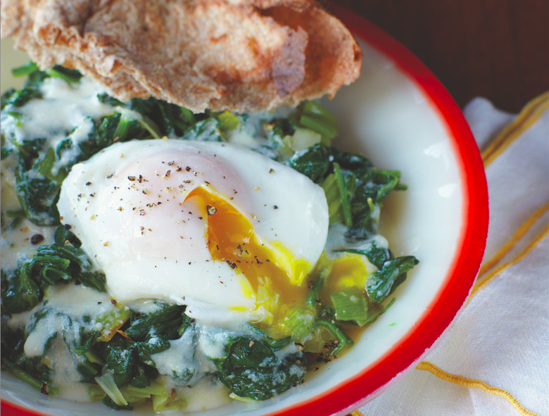 Creamed Spinach And Leeks With Cheddar Recipe