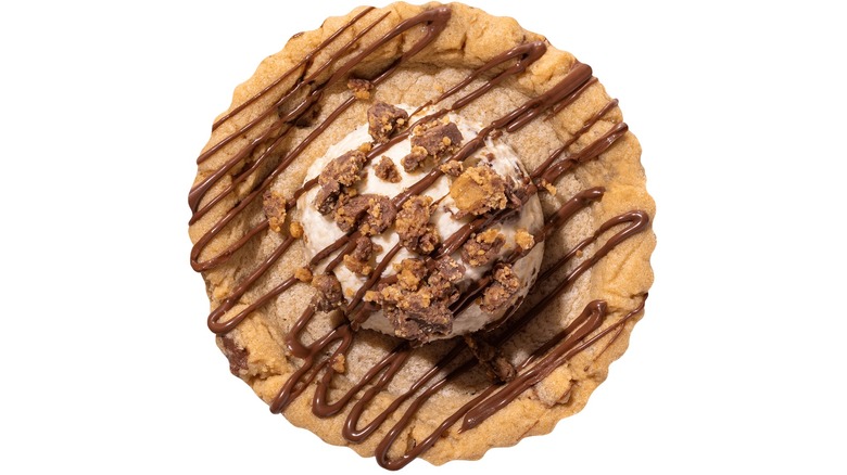 Crumbl's Peanut Butter Cup Skillet Cookie featuring Reese's