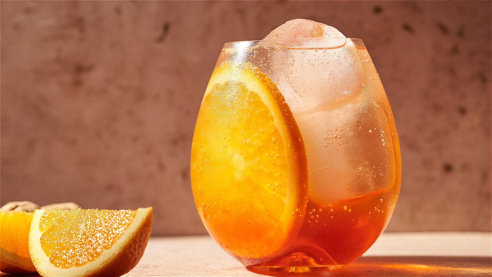 Aperol Spritz – The Perfect Summer Drink! – That Drinking Show