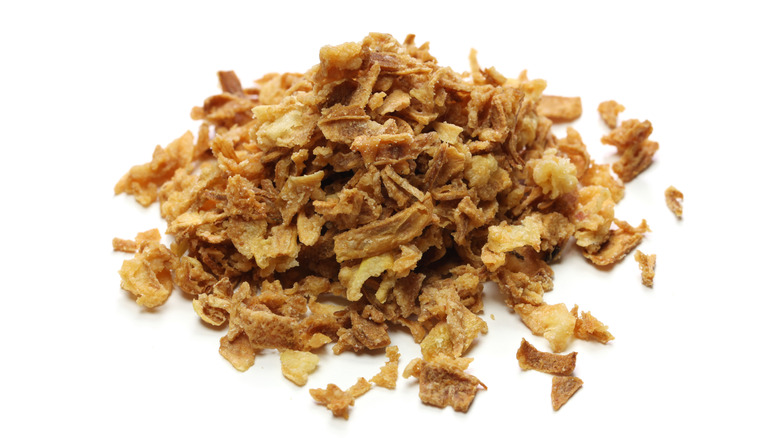 Pile of fried onions