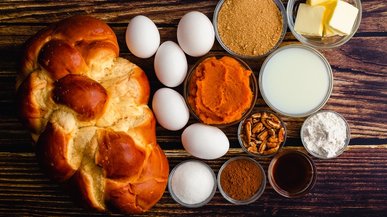 Pumpkin spice French toast ingredients