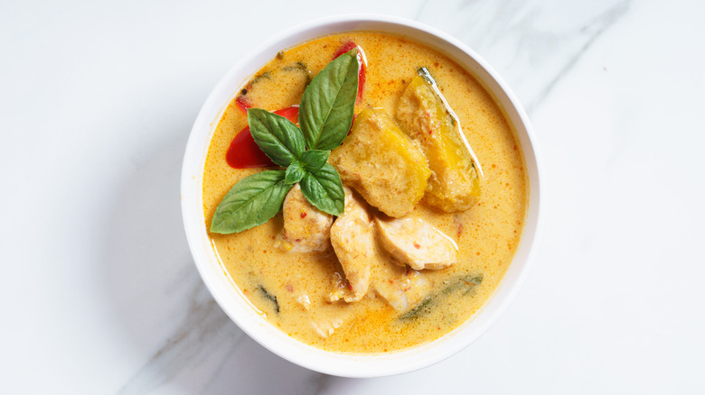Bowl of creamy chicken curry