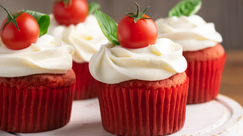 Tomato spice cupcakes