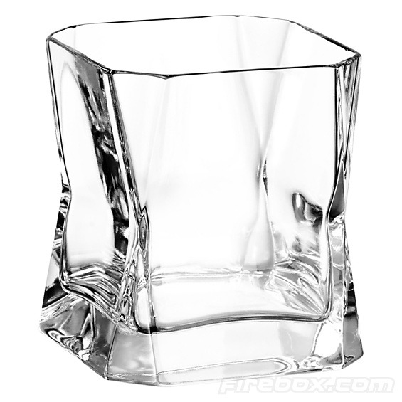 Design We Are Feeling: 4 Sleek Scotch Glasses