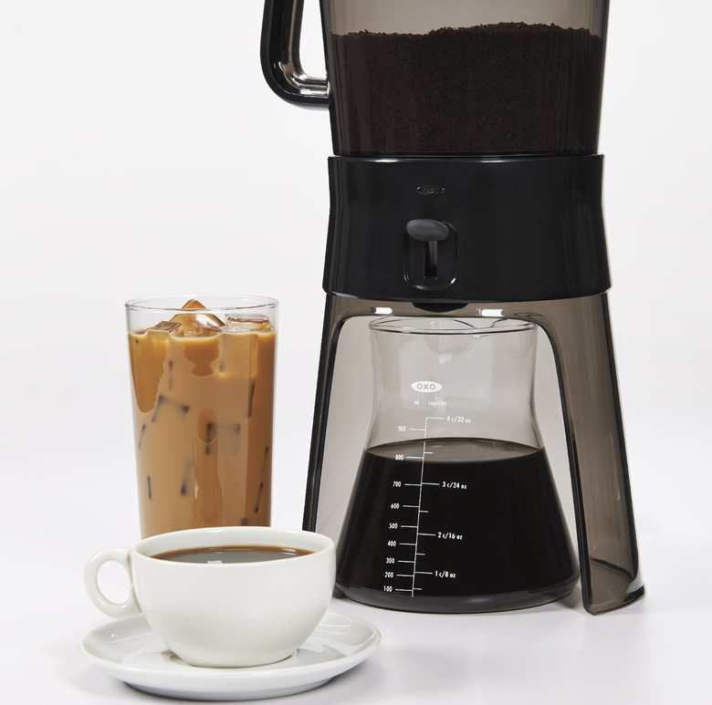 Does The Oxo Cold Brew Coffeemaker Really Make The Best Iced Coffee? - Food  Republic