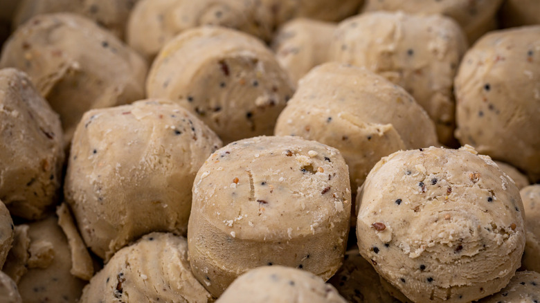 An abunfance of suet balls ready to be placed in a bird feeder