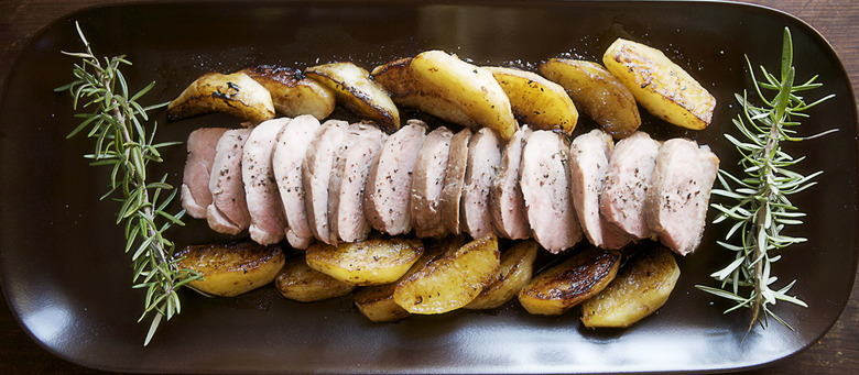 Duck Breasts With Apples And Caraway Recipe