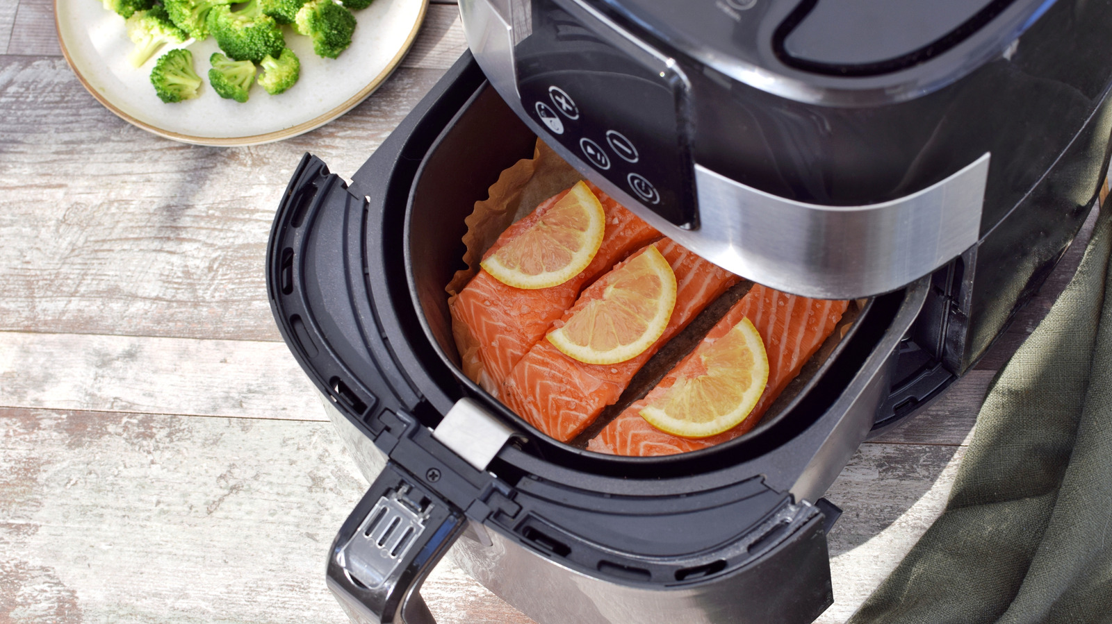 Easily Upgrade Your Air-Fried Salmon With These 2 Ingredients