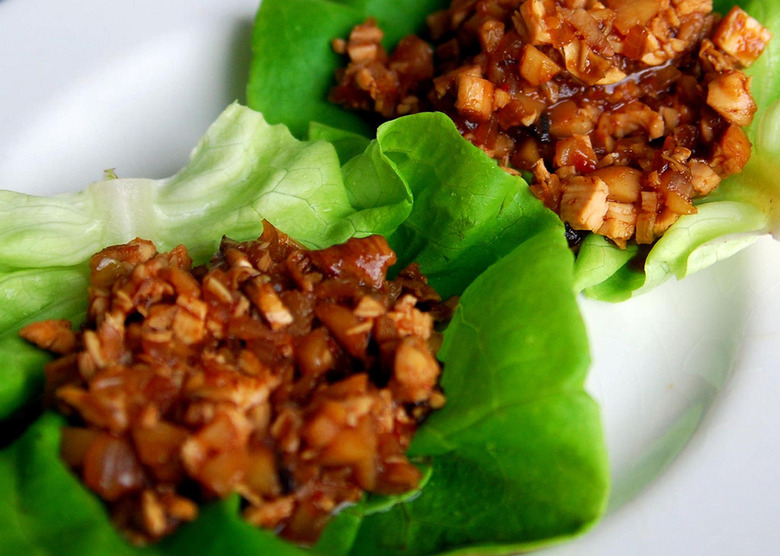 Easy Chicken Lettuce Wraps Recipe