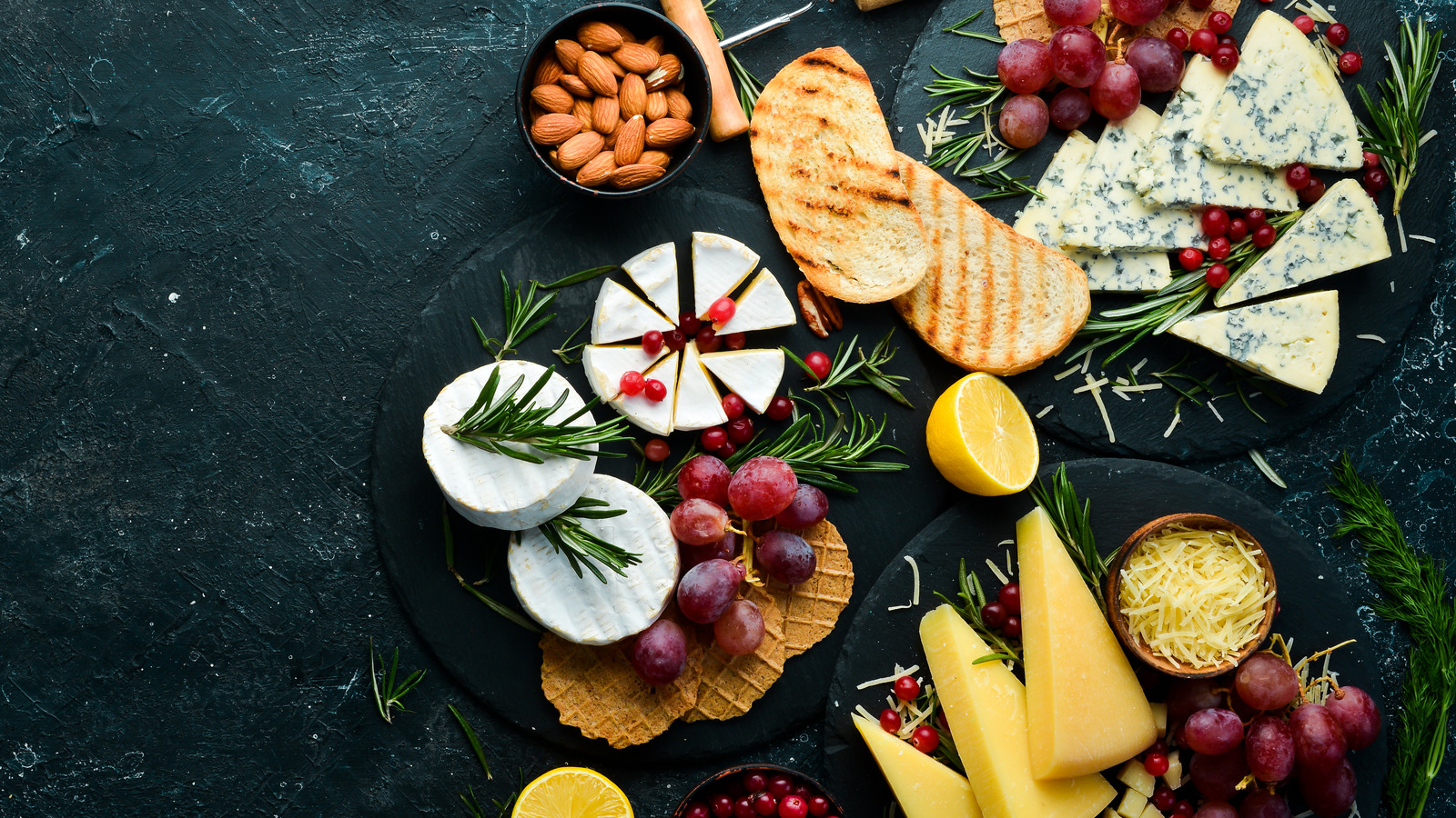 https://www.foodrepublic.com/img/gallery/easy-tips-for-arranging-better-cheese-boards/l-intro-1695847034.jpg