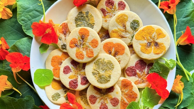 Eat Your Flowers nasturtium shortbread cookies