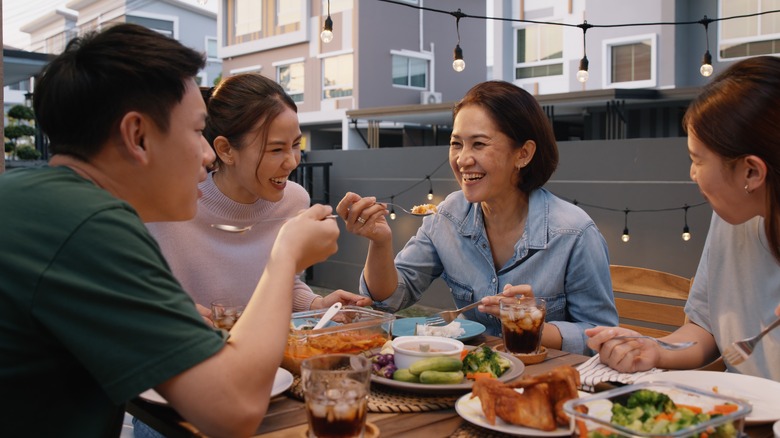 dinner party elbows on table