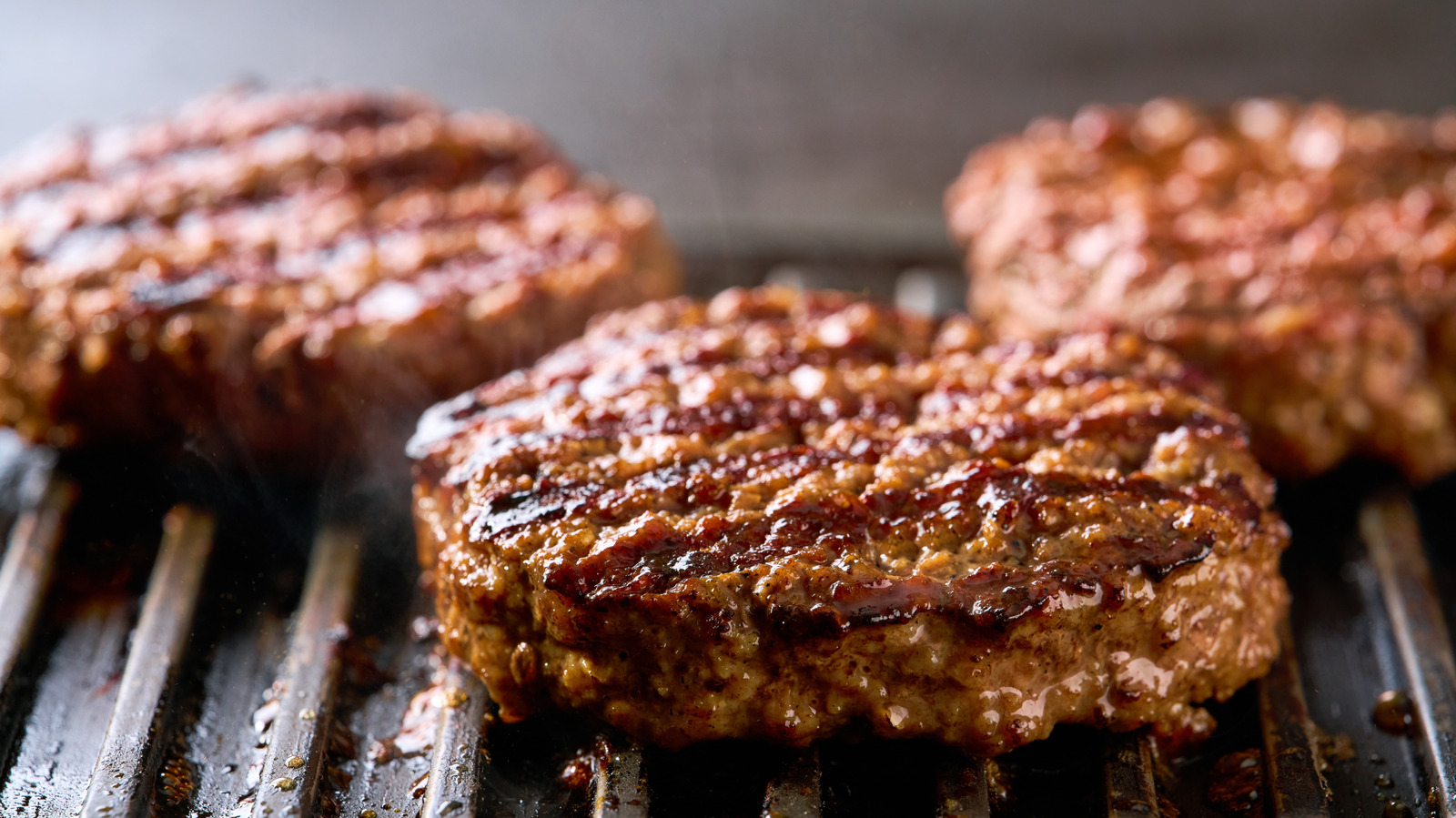 <a href="https://www.foodrepublic.com/2094512/elevate-burgers-ricotta-mix-in/" target="_blank">Elevate Your Next Burgers With This Magical Mix-In</a>