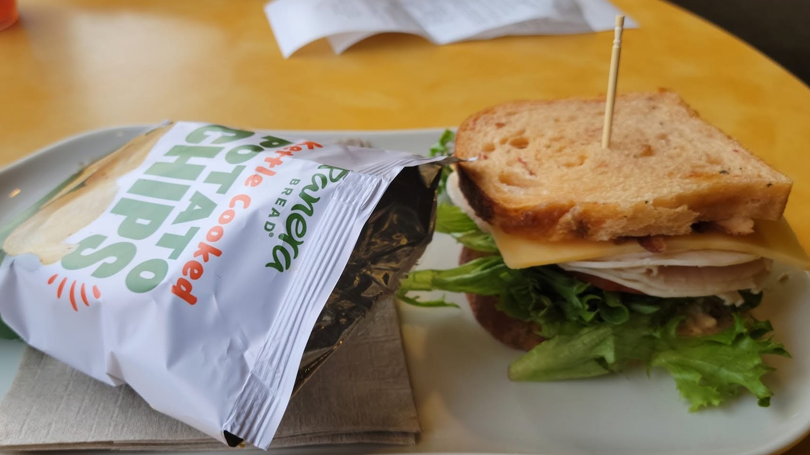 <a href="https://www.foodrepublic.com/2248018/elevate-panera-bacon-turkey-bravo-sandwich-five-ordering-tips/" target="_blank">Elevate Your Panera Bacon Turkey Bravo Sandwich With These 5 Ordering Tips</a>
