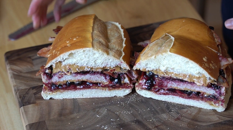 A fool's gold sandwich sliced in half.