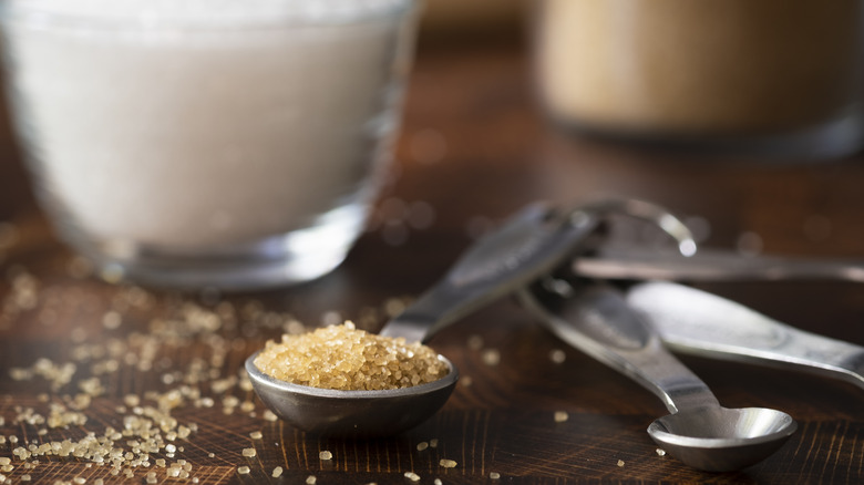 A spoon of turbinado sugar