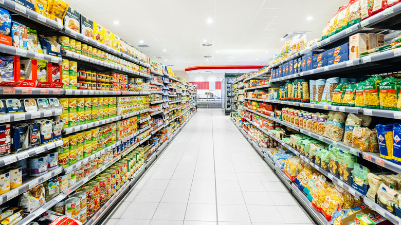 grocery store aisle