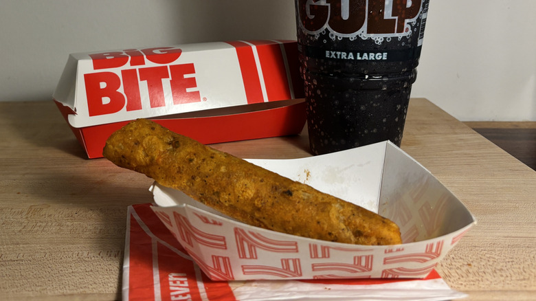 Taco and cheese taquito from 7-Eleven