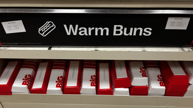 Warm buns drawer in 7-Eleven