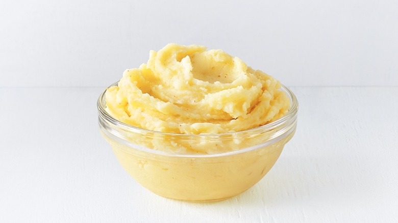 Bowl of creamy mash from KFC in the U.K.