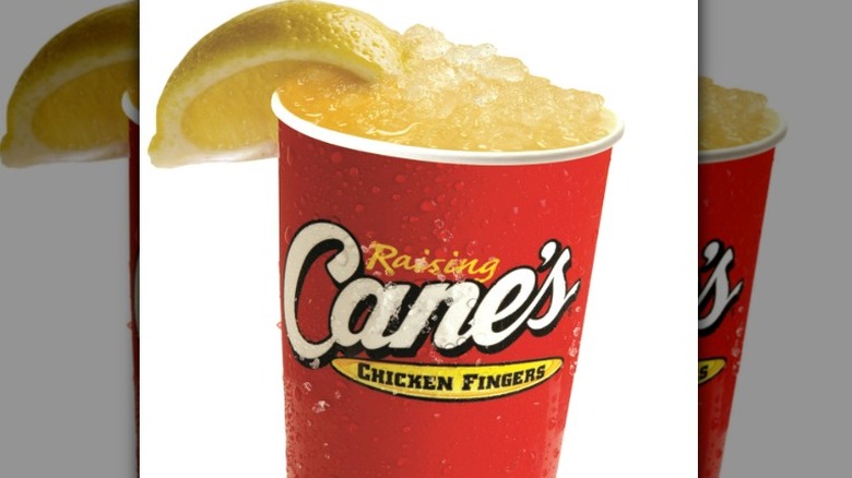 Closeup of a Raising Cane's lemonade with a lemon slice